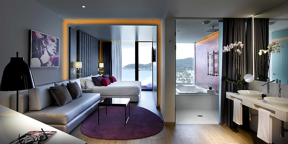 studio-suite-gold-gallery